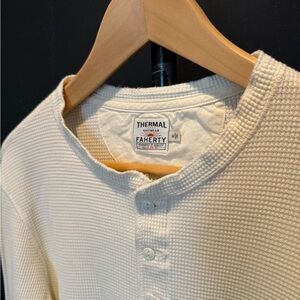 Faherty vintage white waffle knit Henley size medium